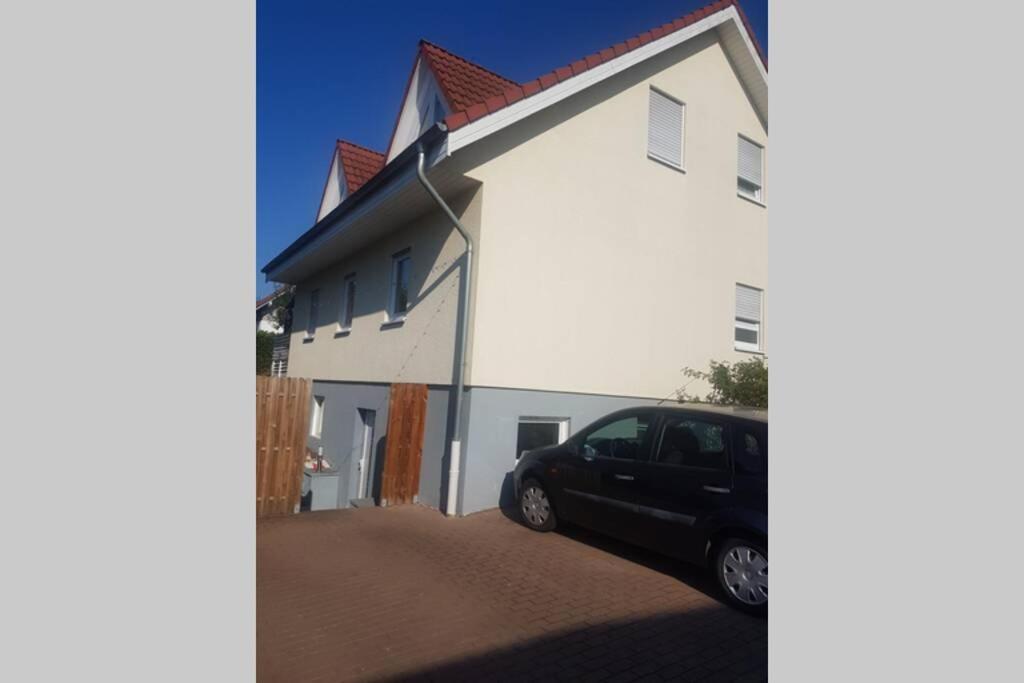 Schoene Wohnung In Karben - Rendel, Mit Freisitz Extérieur photo